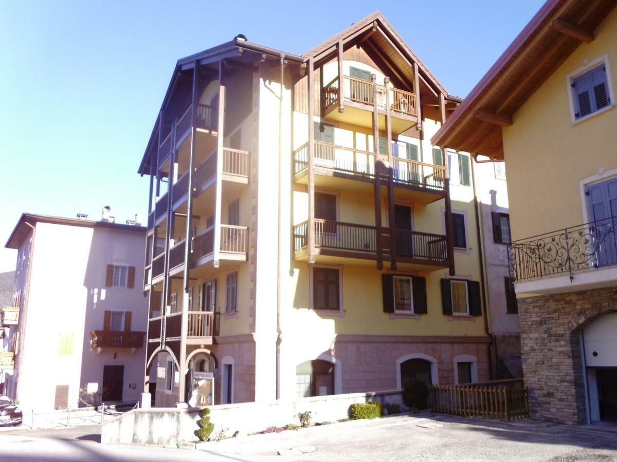 Residenza Graziella Apartment Cavedago Luaran gambar